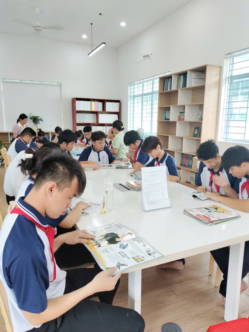 anh tin bai